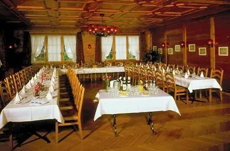 Saanerhof Bed and breakfast Gstaad