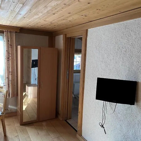 Saanerhof 3* Gstaad